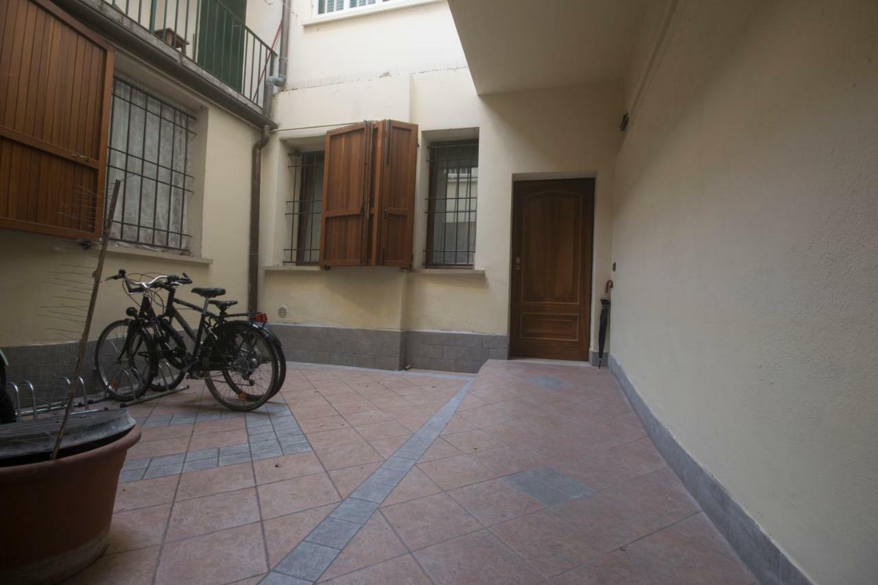 Suite Del Borgo - Affittacamere - Guest House Bologna Exterior photo