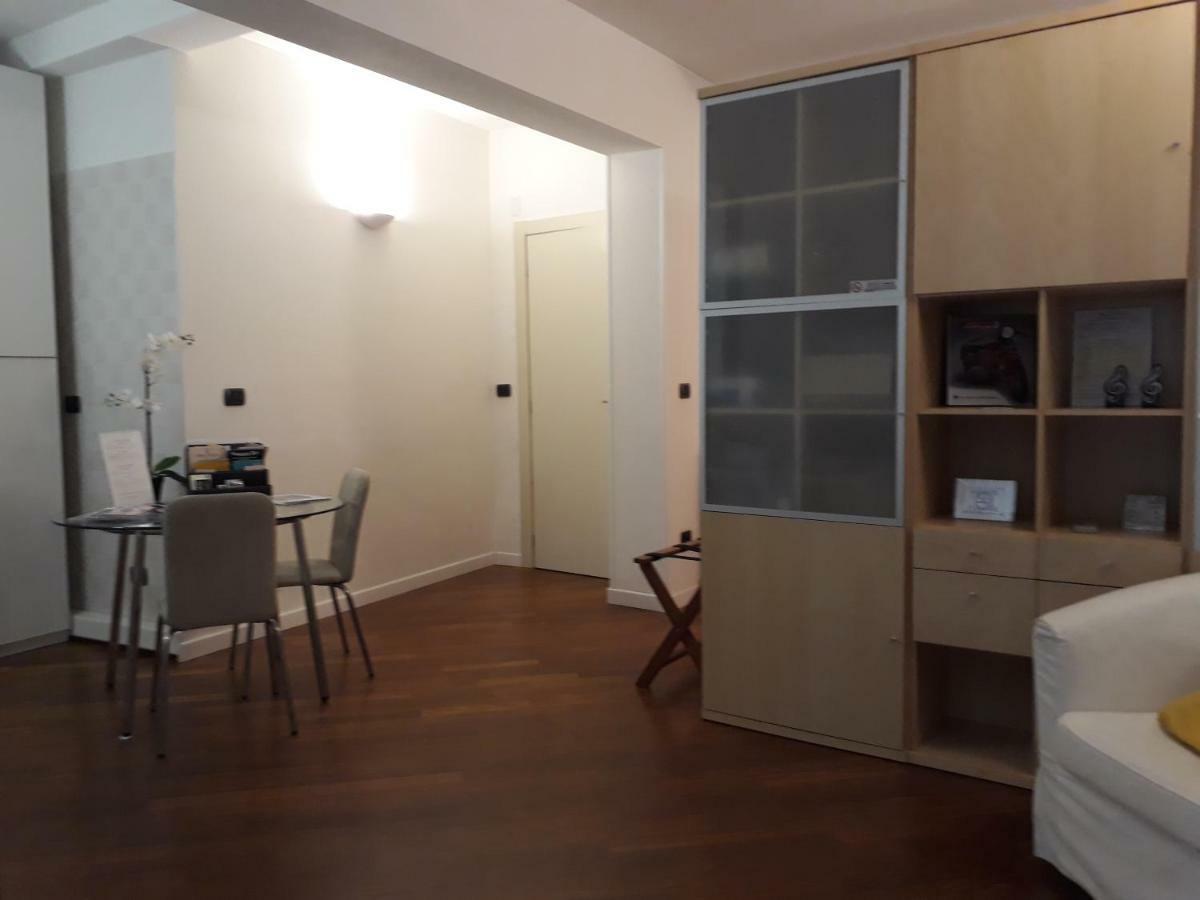 Suite Del Borgo - Affittacamere - Guest House Bologna Exterior photo
